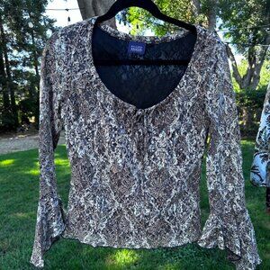 Hillard and Hanson Y2K Whimsygoth Bell Sleeve Long Sleeve Dark Fairy Top Size M